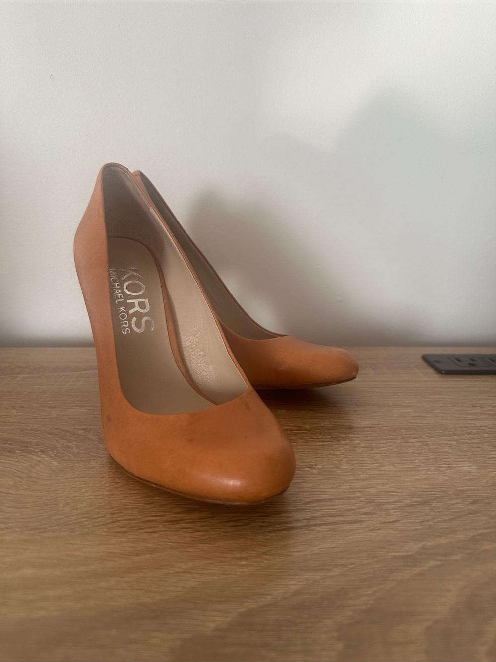 Michael Kors Cognac Leather Pumps - Women's Classic Heel